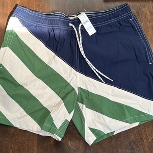 J Crew Men’s swim suit NWT